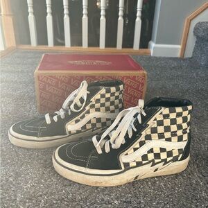 Vans Sk8-Hi Bolt sneakers in black and white checkerboard men’s size 6.5